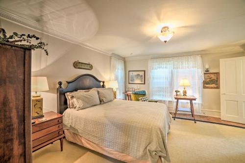 Rural and Historic Estate Home 12 Mi to Clarksville - image 9