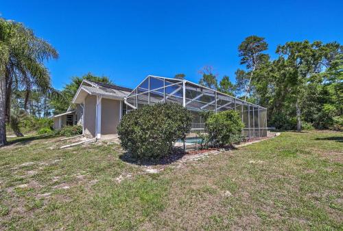 1 Mi to Weeki Wachee: Home w/ Pool in Spring Hill in สปริง ฮิลล์ (FL)