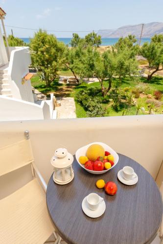 Zefyros Apartments and House 4