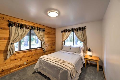 Ashland Cabin on 170 Acres with Mtn Views and Sauna!