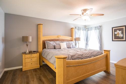 87285 7 Bedroom Pool HomeCumbrian Lakes Kissimmee - image 4
