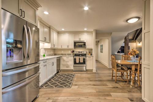 Brevard Chalet with Stunning Blue Ridge Mtn Views! - image 3
