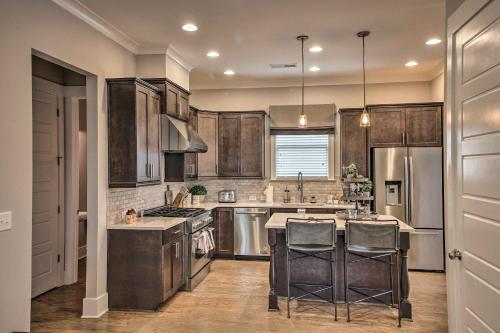 Modern West Town Home - Mins to Downtown Atlanta! - image 3