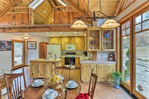 Eclectic Shasta Cascade Getaway on 15-Acre Ranch! in Weaverville (CA)