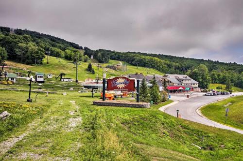 Home near Stratton Mountain Manchester and Bromley! - image 42