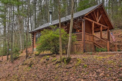 Cherry Log Cabin 10 Min to EllijayandBlue Ridge!