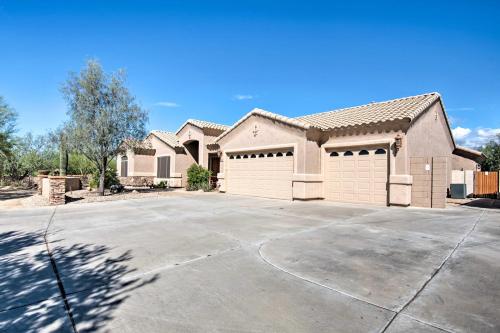 Cave Creek Casita with Fire Pit - 5 Mi to Town and Golf