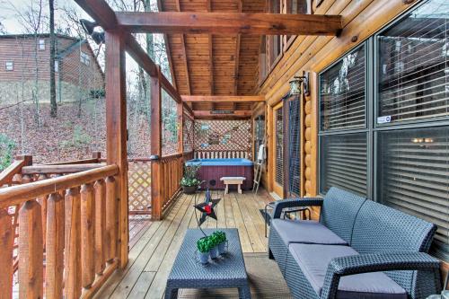 Cozy Smoky Mtn Cabin with Many Nearby Attractions! - image 8