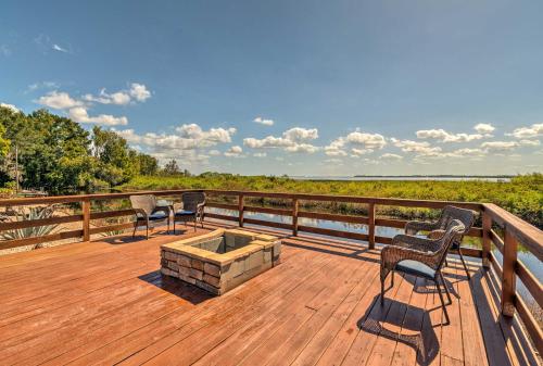 Modern Lakefront Retreat 5 Mins to Sebring Raceway - image 5