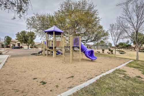 Sunny Home with Pool Walk Less Than 1 Mi to Goodyear Ballpark - image 2