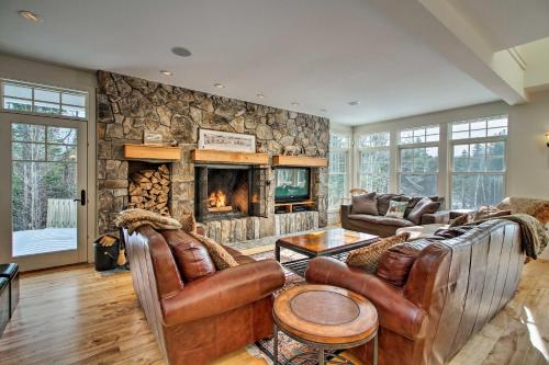 Secluded Home, 7 Mins to Stratton Mountain Resort in Vermont Ventures, USA