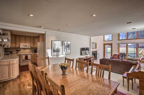 VIEW! 3BR Btwn Vail and Beaver Creek On Golf Course - image 7