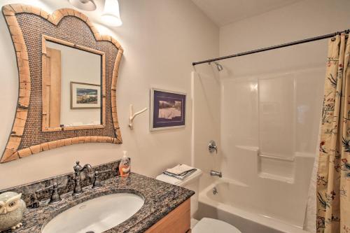 Architect-Designed Franconia Home Hot Tub and Views Architect-Designed Franconia Home Hot Tub and Views