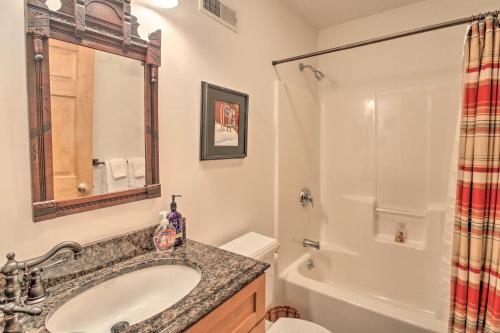 Architect-Designed Franconia Home Hot Tub and Views Architect-Designed Franconia Home Hot Tub and Views