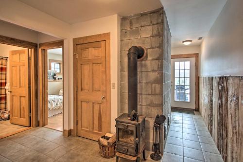 Architect-Designed Franconia Home Hot Tub and Views Architect-Designed Franconia Home Hot Tub and Views