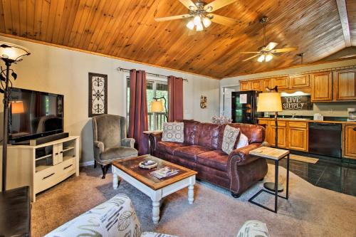 Romantic Gatlinburg Area Cabin with Views and Hot Tub! - image 5