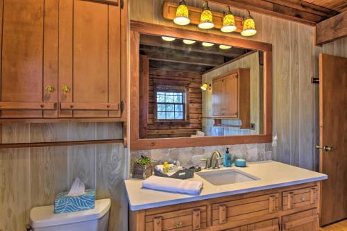 Luxury Log Cabin with 5 Private Acres and Hot Tub! - image 7