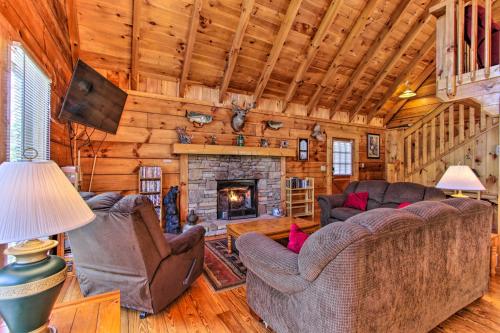 Woodland Hideaway with Deck Hot Tub and Fire Pit! - image 3
