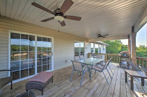 Lakefront Kimberling City Home with Game Room and Dock - image 7