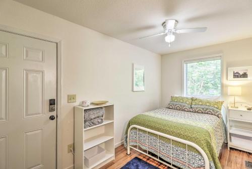 Creekside Hideaway Home with Fire Pit and Creek Access! - main image