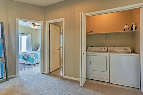 Condo with Lake McConaughy Views Near Golf Course! - image 2