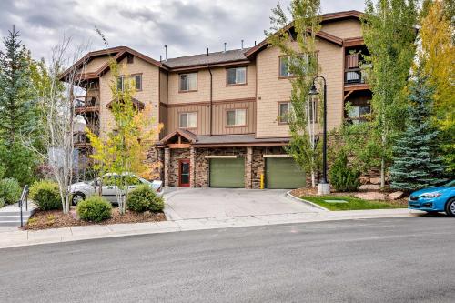 Park City Condo with Amenities - 5 Min to Lifts! - image 5