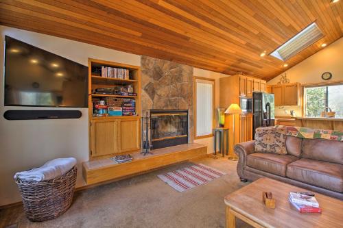 Sunriver Home w/ Hot Tub & 8 SHARC Passes, Sunriver (foto 11)