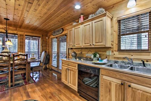 Quiet Cabin with Porch and Hot Tub 6Mi to Pigeon Forge - image 4