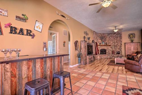 Pueblo House with Pool in Shadows of Zion Natl Park - image 7