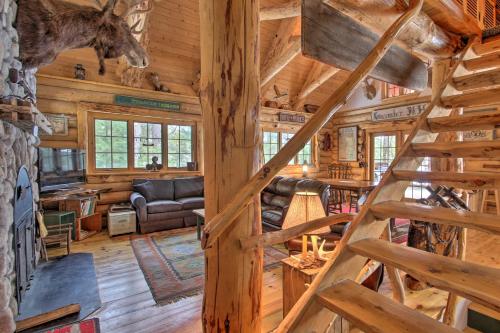 Waterfront Conway Lake Cabin with Deck and Fire Pit! - image 7