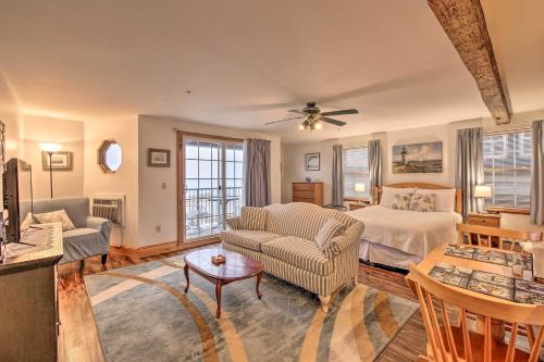 Lincolnville Studio with Ocean-view Balcony! - image 3