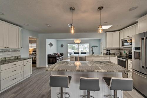 Canalfront Bradenton Home with Dock and Pool! in Bradenton, USA