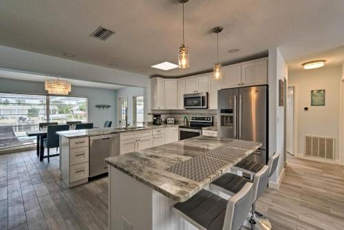 Canalfront Bradenton Home with Dock and Pool! in Bradenton, USA