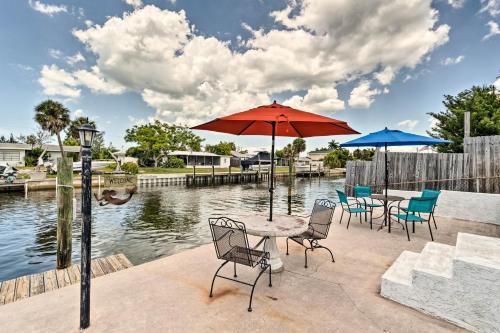 Canalfront Bradenton Home with Dock and Pool! in Bradenton, USA