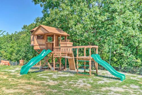 Kimberlys Hope Clark Apt on Farm with Pool Access in 哥倫比亞