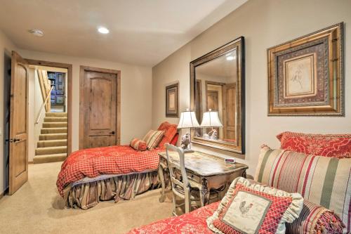 Luxury Lodge on Blue River and Breck Shuttle Route! - image 7