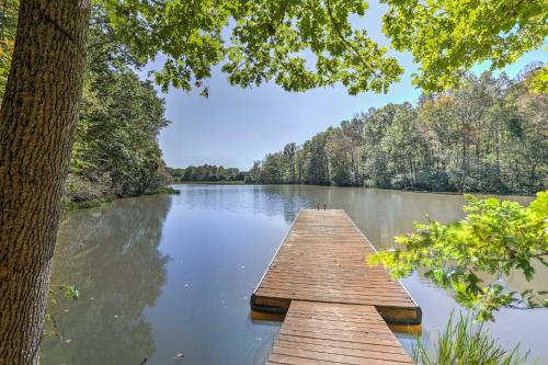 Hocking Hills Lake Gem with Hot Tub, Dock, 100 Acres