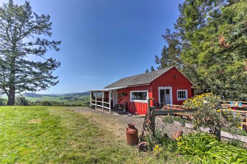 . Moonview Ranch on 20 Acres in Sonoma County!