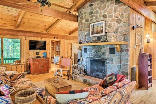 Rustic Cozy Cabin on Island Lake with Fire Pit, Dock in Park Rapids (MN)