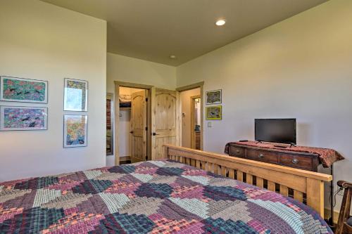 Arkansas River Valley Casita 9-Acre Hayfield! - image 9