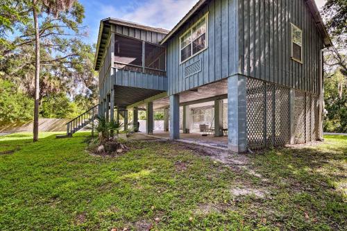 Crystal River Home with Dock 1 Mile to Boat Launch - image 2