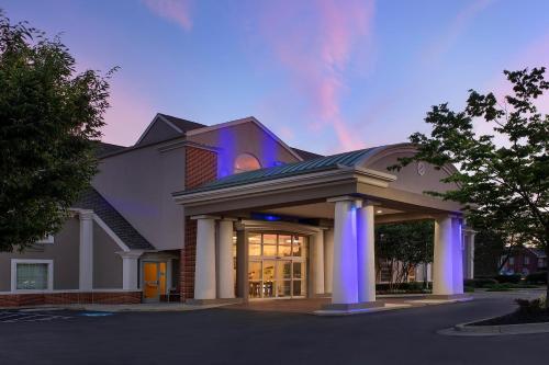 Holiday Inn Express Hotel & Suites Annapolis an IHG Hotel