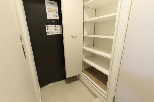 Standard Apartment image 6