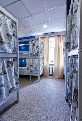 Hostel Radio - image 14