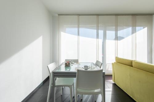 Roggia Apartments - main image