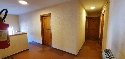 Lobby, Appartamento in una valle di Luce in Pizzoferrato