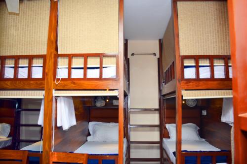 Hotel Nest N Rest – Bombay/ Mumbai, KY