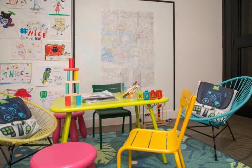 Ibis Styles Nice Centre Gare - image 7