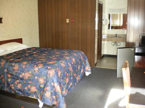 The Rome Motel - image 8
