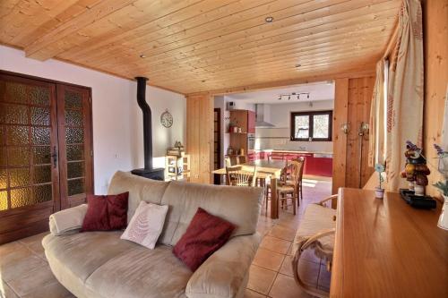 CHALET AVEC VUE DEGAGEE - SAINT JEAN D'AULPS - 8 PERSONNES - MOUILLETTES